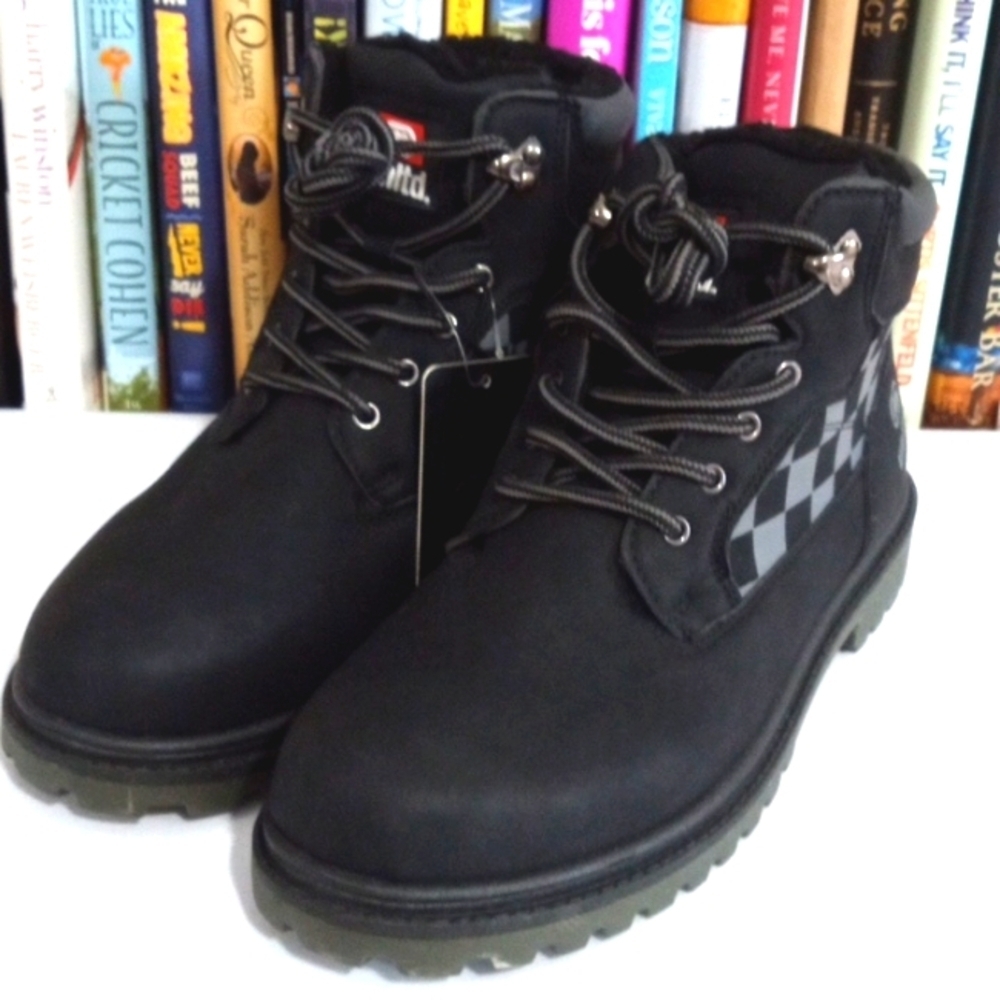 ECKO UNLTD. BLACK GRAY LACE UP MOTOR BOOTS SIZE 9 NWT